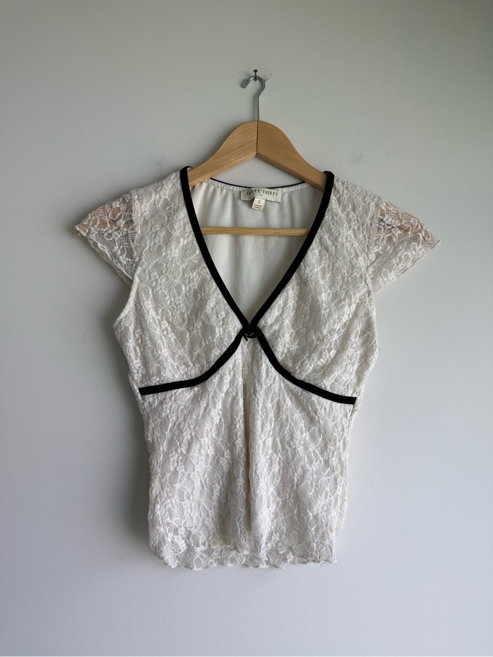 Thirty Thirty Lace Contrast Trim Top Small Coquette Y2K